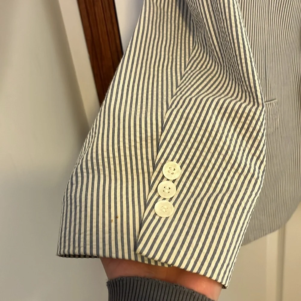 Brooks Brothers Men’s Light Blue & White Seersucker Blazer Sports Coat Jacket